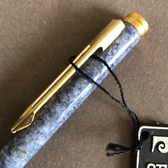 Pierre Cardin writing pen - Picture 3 of 4